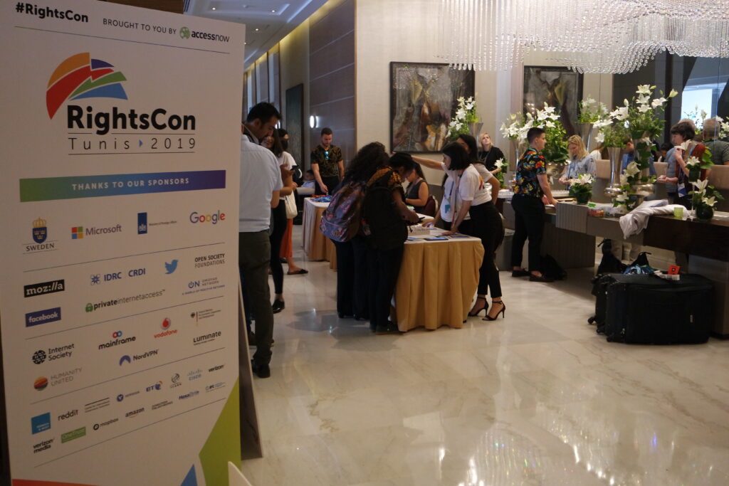 The young developers from Tunisia enthusiastically present their digital platform VoTek